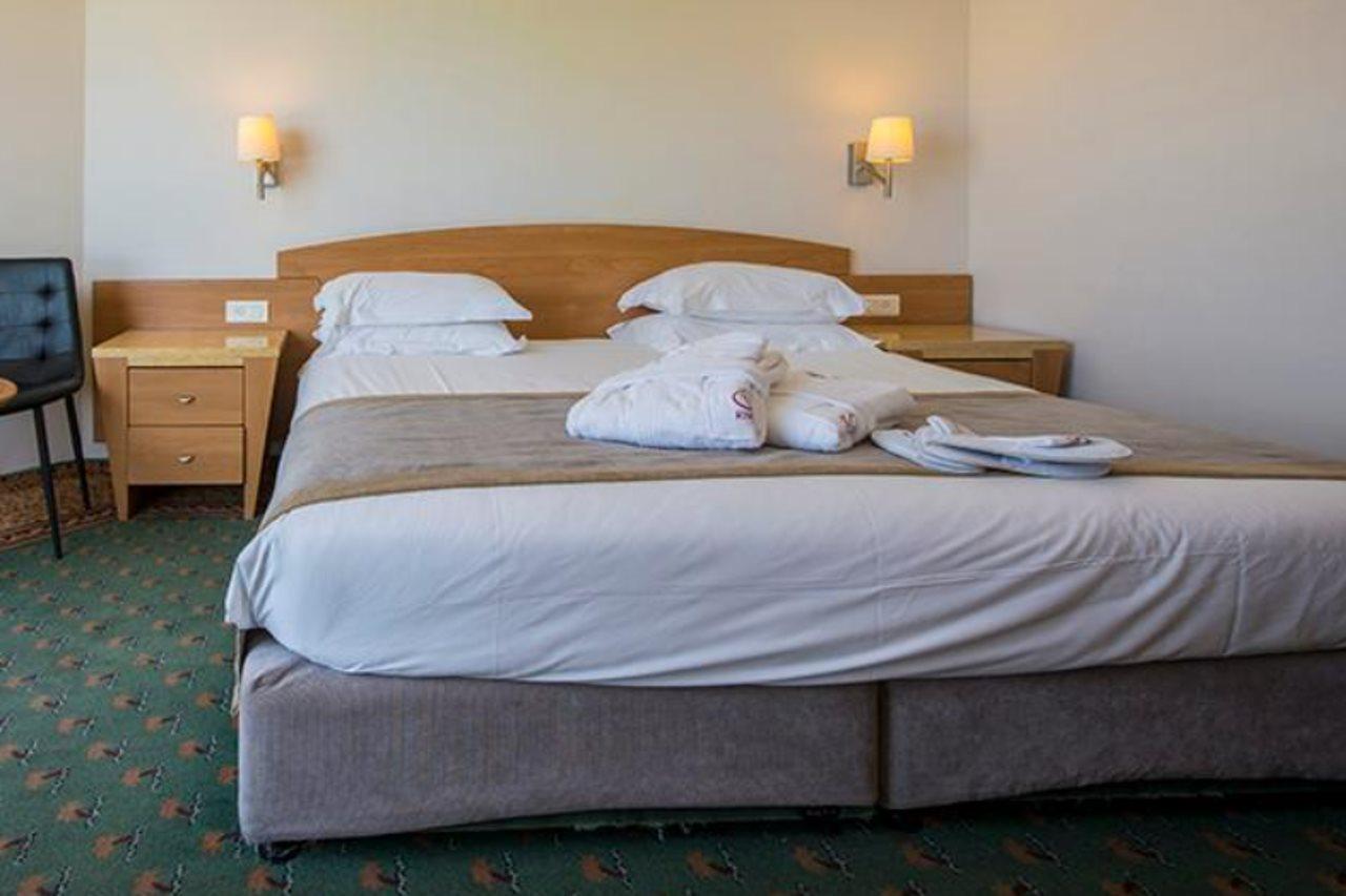 Palm Beach Hotel Акра Екстериор снимка