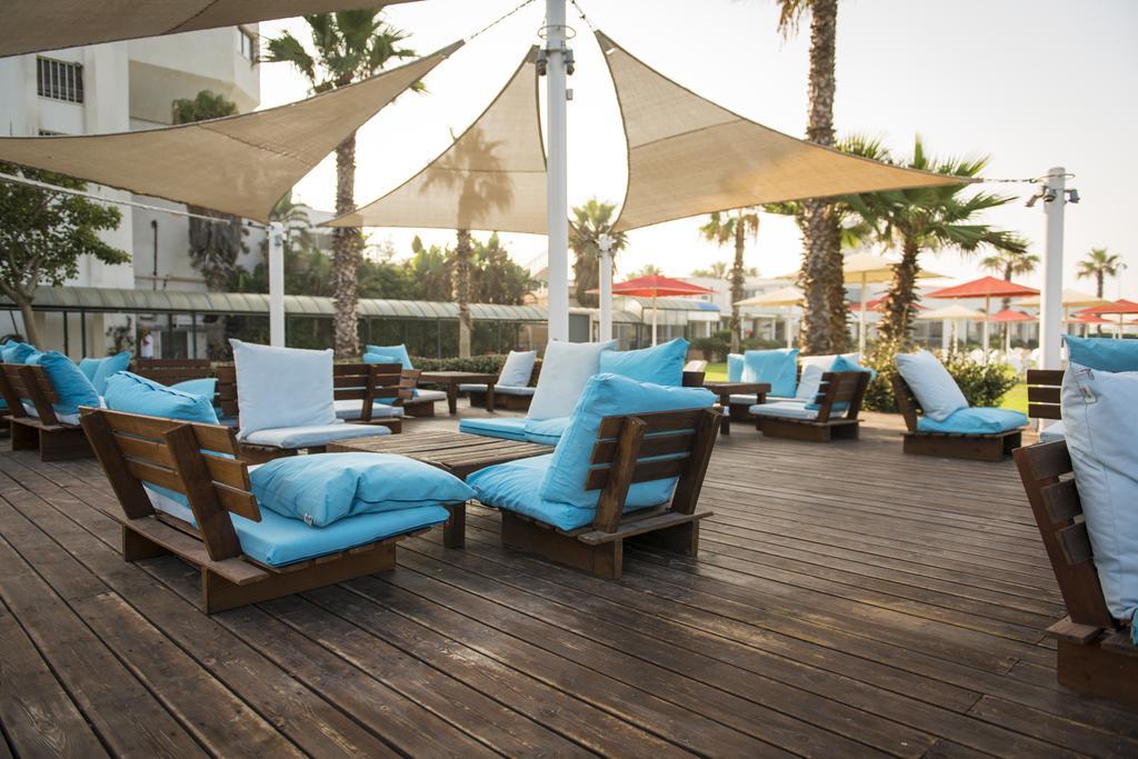 Palm Beach Hotel Акра Екстериор снимка