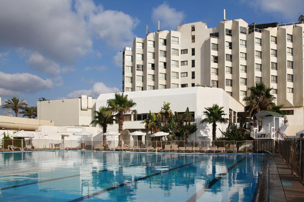 Palm Beach Hotel Акра Екстериор снимка